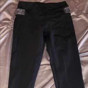 Paragon Mesh leggings with matching sports bra